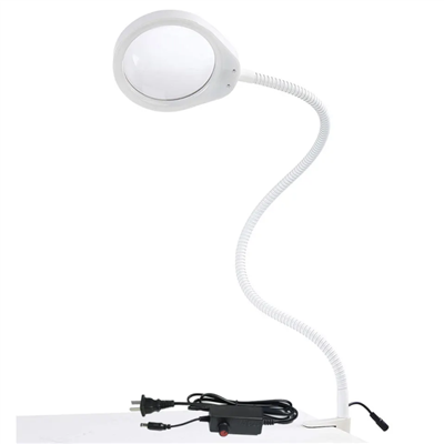 Faglegt stækkunargler með ljósi